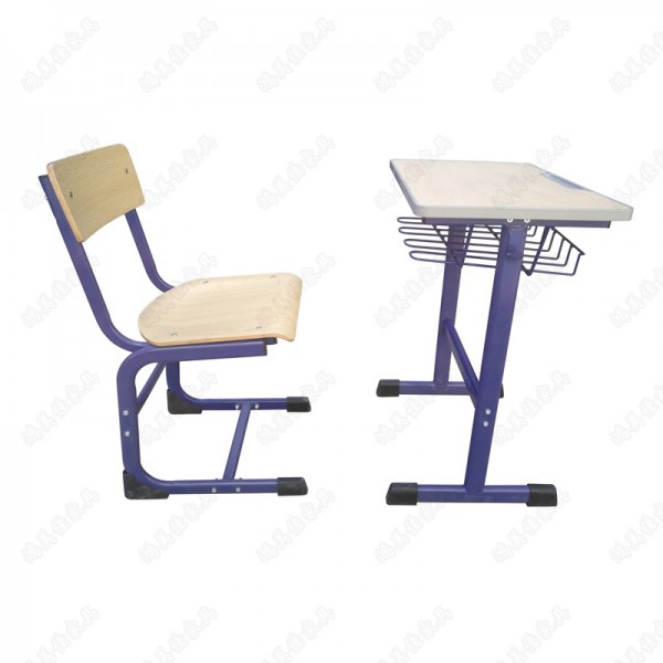 小学生钢木课桌椅，广东鸿美佳厂家批发供应钢木小学生课桌椅