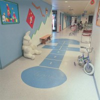 儿童乐园塑胶地板铺装工程的检验标准