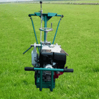 TJ2866型草坪移植机可随意调整起草的深度、角度