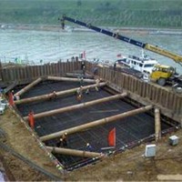 水上桥墩钢板桩施工